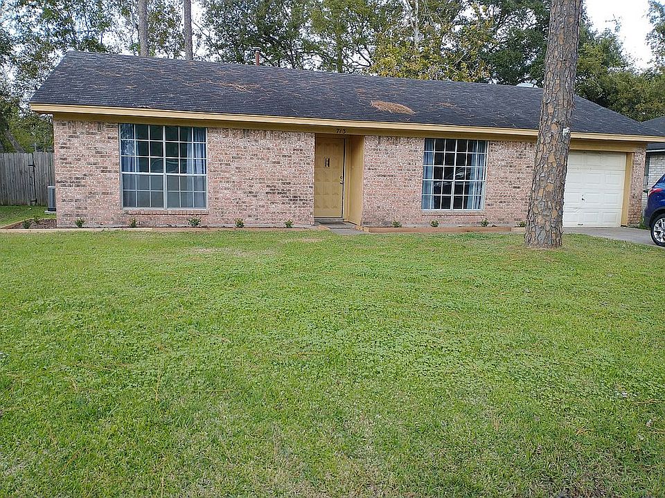 Main Photo - Street View