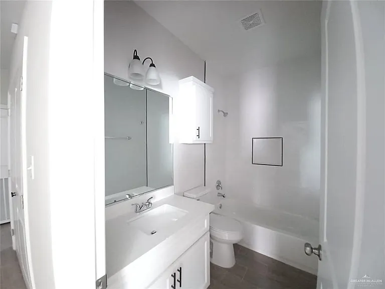 1630 Playa Dr #3 — Photo 9