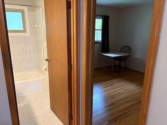 5th image of 96XX Blaisdell Ave
