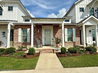 302 Sandstone Ave, Scott, LA 70583