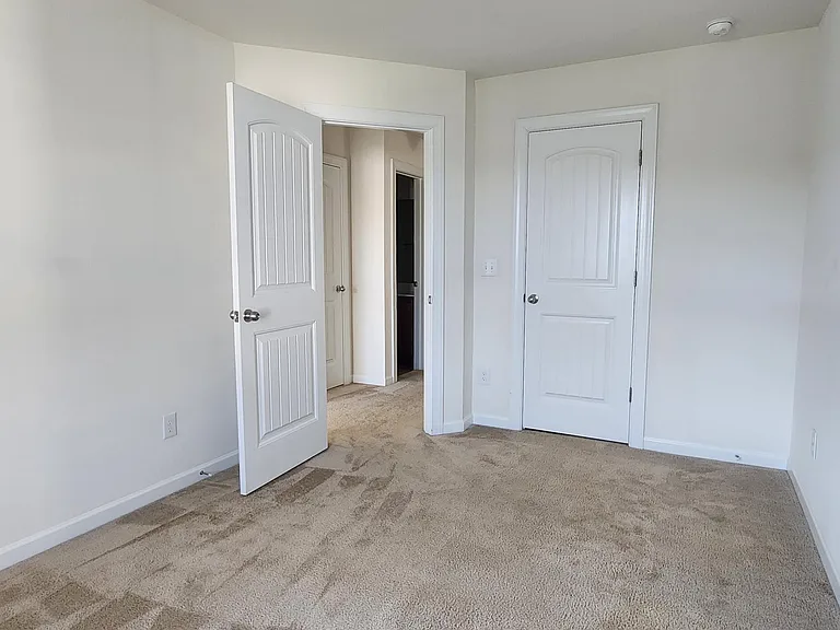 2209 Kirkhaven Rd — Photo 15