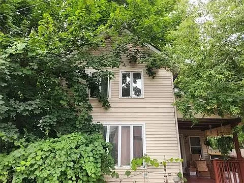 28 Frank St — Photo 2