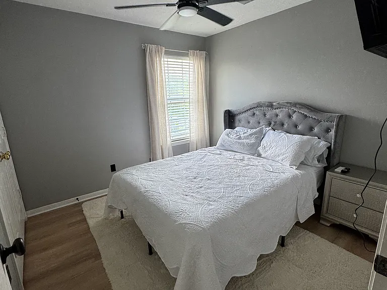 5919 Allison Rd #B — Photo 11