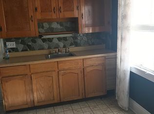 10121 Adelaide Ave, Cleveland, OH 44111