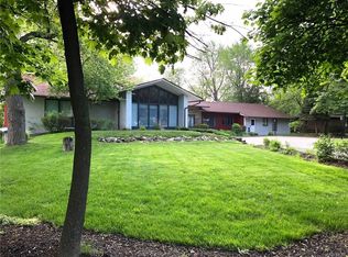 45 Morgan Pkwy, Williamsville, NY 14221