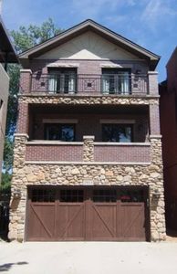 2953 N Honore St, Chicago, IL, 60657