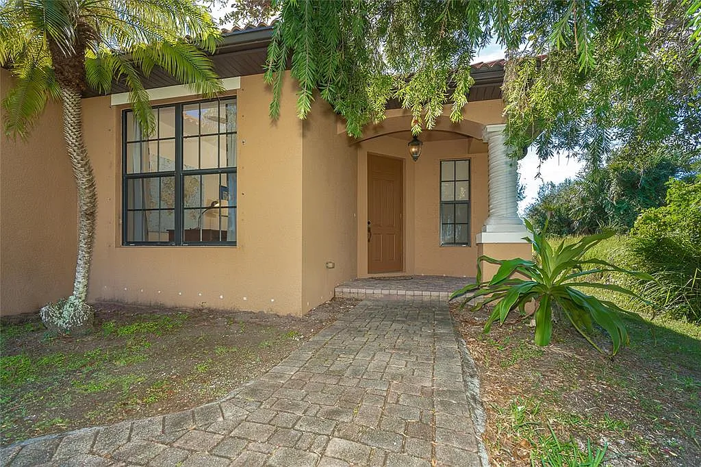 2 bed, 2.0 bath, 1857 sqft, $4,800 — Photo 3