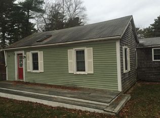 4 1st Ave, Lakeville, MA 02347