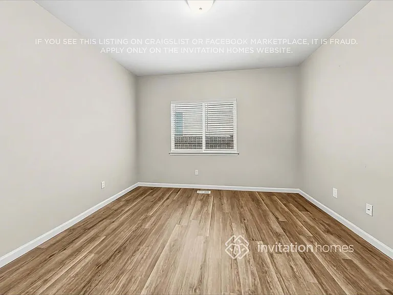 7703 198th St E — Photo 17
