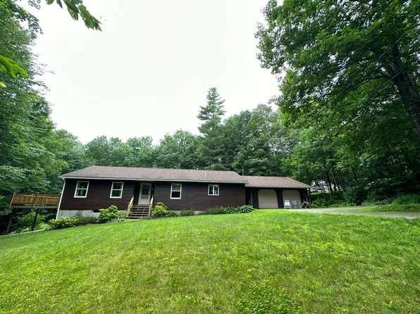 45 Sunflower Lane, Sidney, ME 04330
