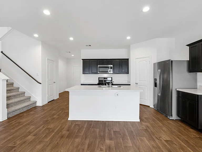 21503 Flowering Garden Ln — Photo 8