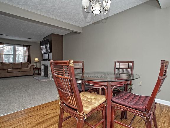 4th image of 8754 Eastbrook Cir