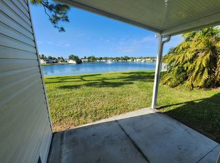 158 Elephant Way #158, North Fort Myers, FL 33917
