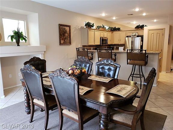 4th image of 11150 Autumn Grove Ct