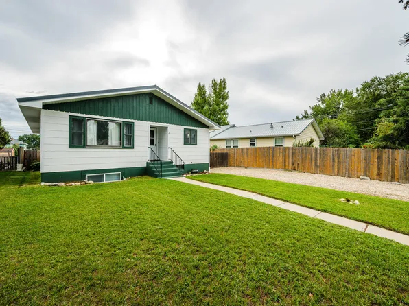 725 N Carrington Ave, Buffalo, WY 82834