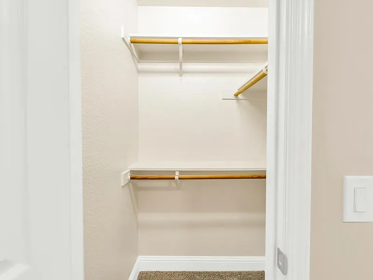2418 V St #4 — Photo 7