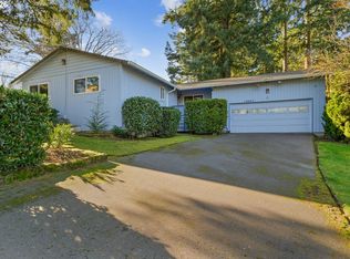 10047 SW 25th Ave, Portland, OR 97219