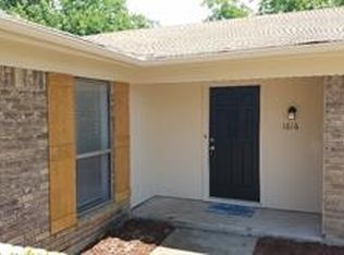 1616 High Ridge Rd, Benbrook, TX 76126