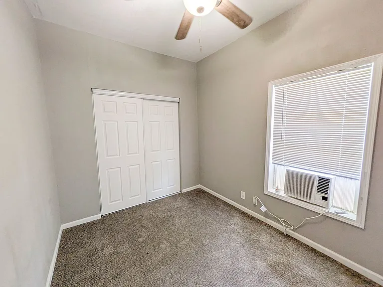 1478 Johns St — Photo 10