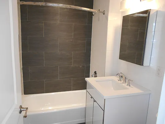 Rented by NY Space Finders Inc. | media 23