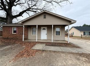 1015 Abrams St, Fayetteville, NC 28311