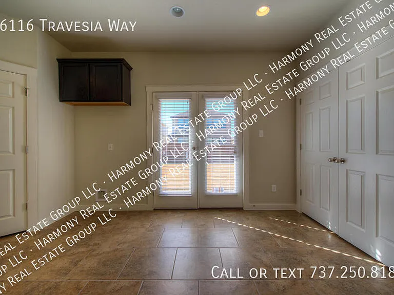 16116 Travesia Way — Photo 12