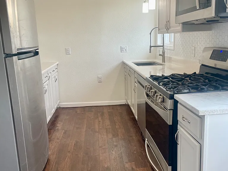 507 N Bailey St — Photo 14