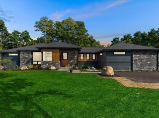 815 N English Settlement Ave, Burlington, WI 53105