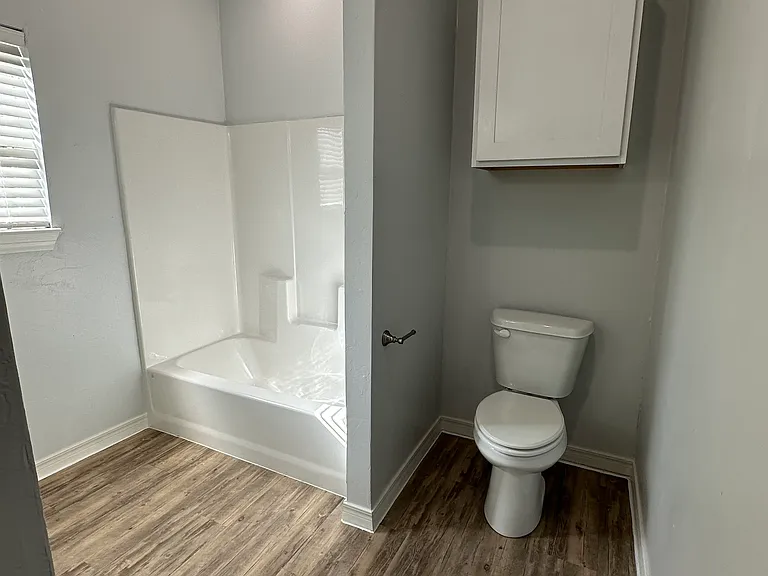 Entirety new bathroom