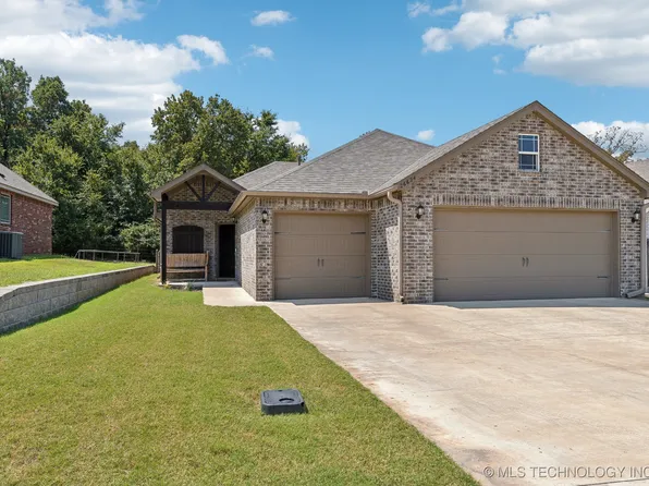 26624 E 143rd St S, Coweta, OK 74429