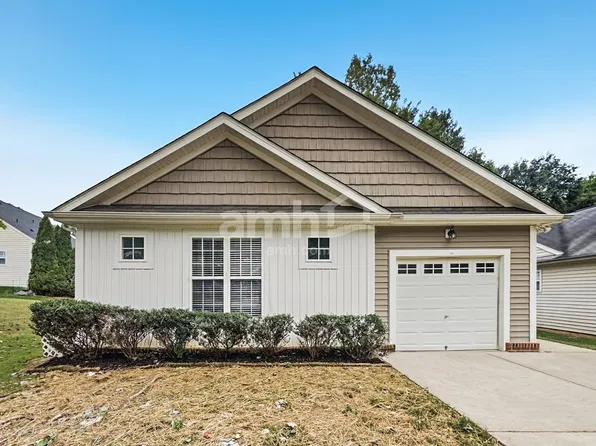 204 Marino Pl, Clayton, NC 27527