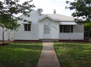 1207 E Joseph Ave, Spokane, WA 99208