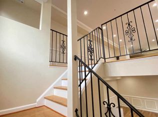 5523 Hunt Pl NE, Washington, DC 20019