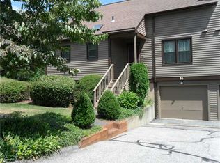 86 Stillmeadow Cir, Monroe, CT 06468