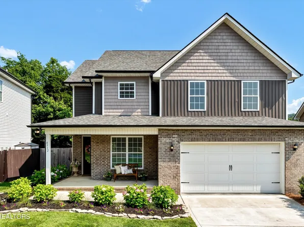 4912 Creek Bank Dr, Knoxville, TN 37920
