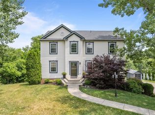 34 Giant Oak Dr, Baden, PA