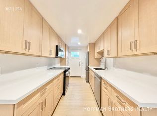 847 N Ridgewood Pl #845, Los Angeles, CA 90038