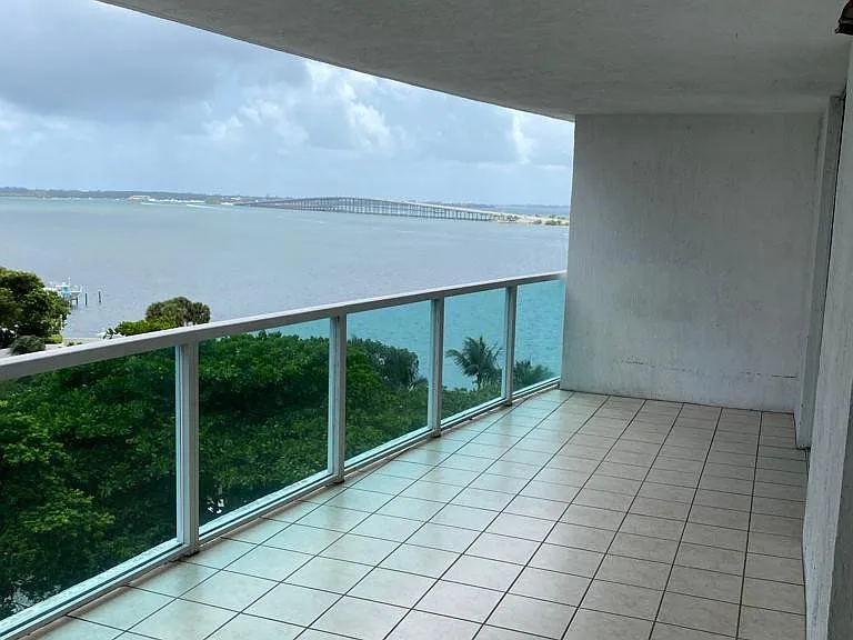 2101 Brickell Ave #504 — Photo 9
