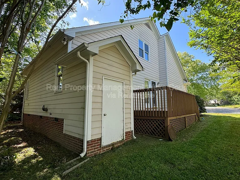 4328 Bartholomew Cir — Photo 30