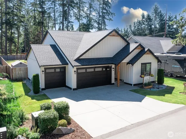 15119 33rd Avenue Ct E, Tacoma, WA 98446