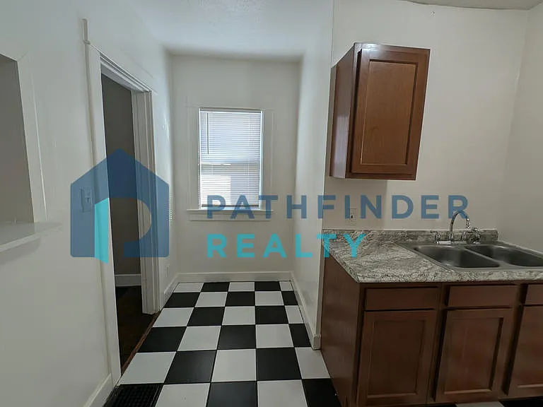 46 W Melford Ave — Photo 4