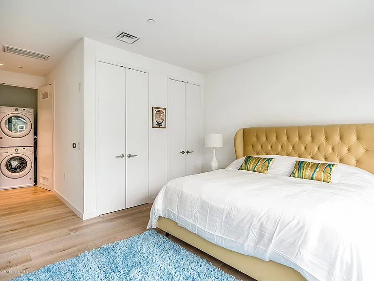601 Heck St #207 — Photo 21