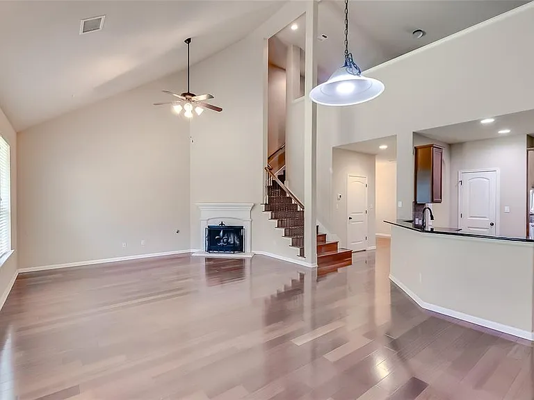 11300 Cherisse Dr — Photo 24