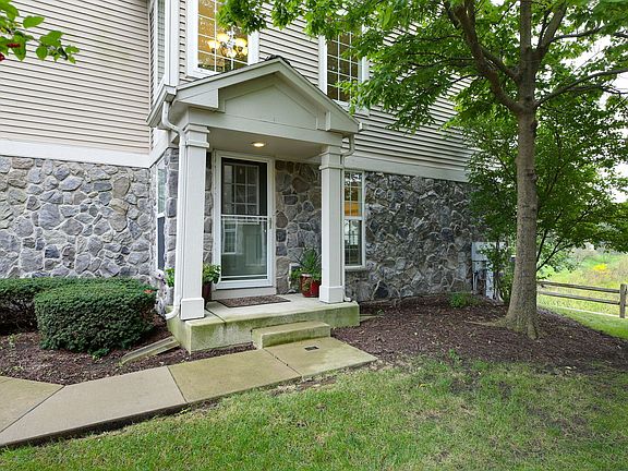 2nd image of 16852 S Mallard Ln