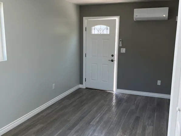 668 S Huntington St, San Fernando, CA 91340
