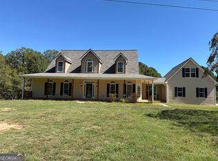 60 John Henry Cir, Roopville, GA 30170