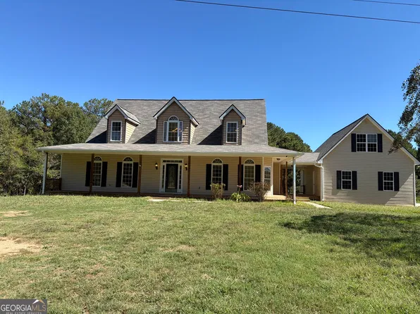 60 John Henry Cir, Roopville, GA 30170
