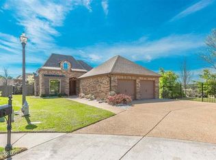 407 Evian Way, Brandon, MS 39042