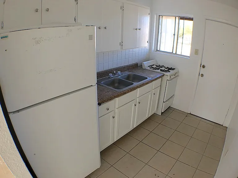 8636 Lawson St — Photo 5