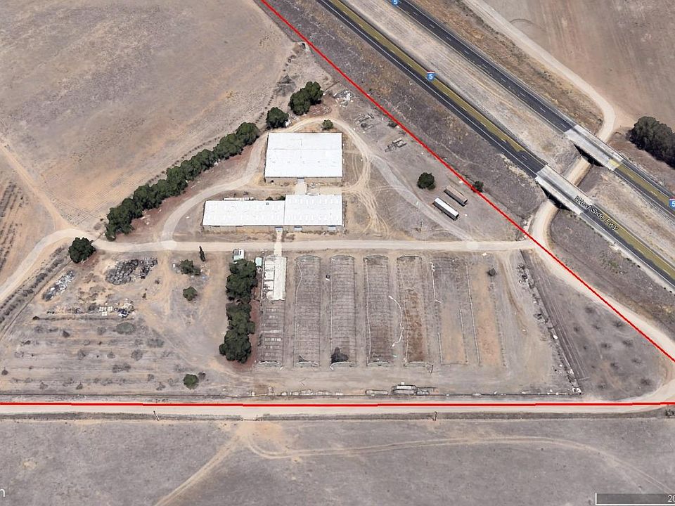2nd image of 18811 Volta Rd